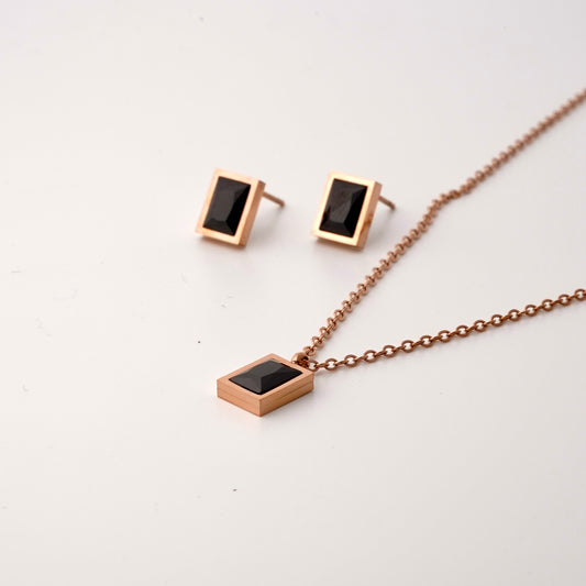 Geometric Luxury Necklace Set